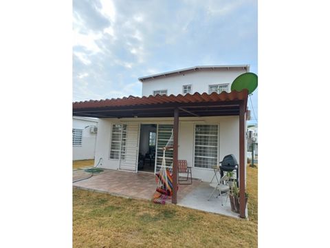 vendo en ph the village beach residences en san carlos