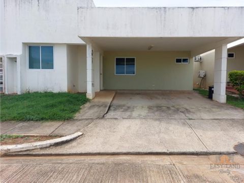 vendo casa en mirador del mar en chorrera