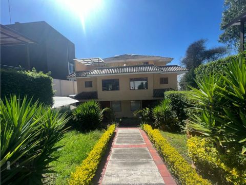 oportunidad venta o renta casa 4 dormitorios cumbaya