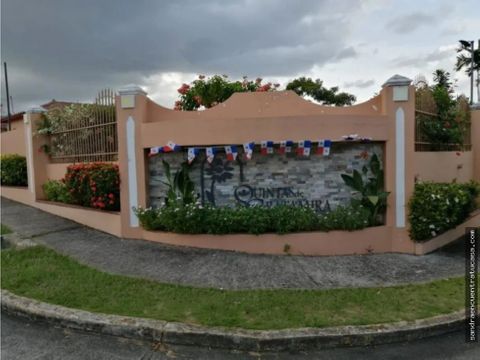 alquilo casa en residencial gratamira sin muebles