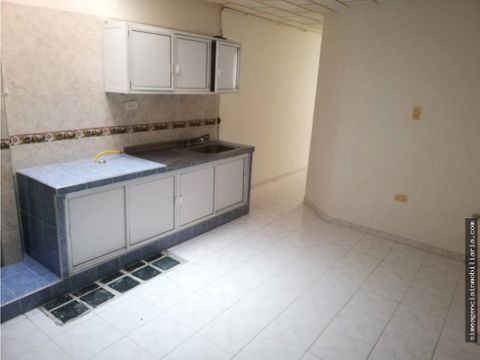 se arrienda apartamento en el victoria apto 202 tulua