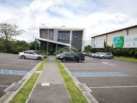 oficina en alquiler o venta en momentum escazu 4646m2