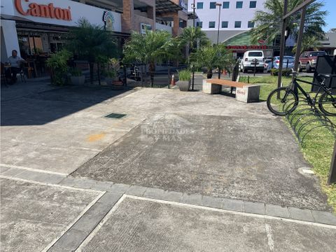 alquiler de terreno para quiosco plaza bratsi