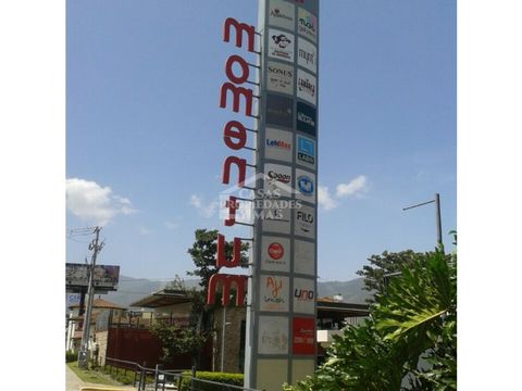 oficinas en alquiler en momentum lindora70 95 m2