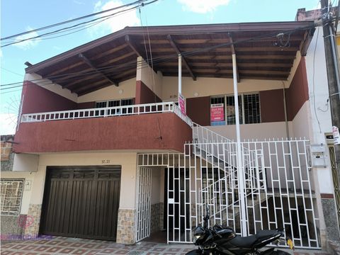 vendo casa en villa hermosa segundo piso