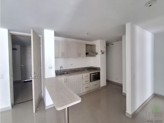 APARTAMENTO EN ARRIENDO EN SABANETA COD 10866 - Miniatura 2