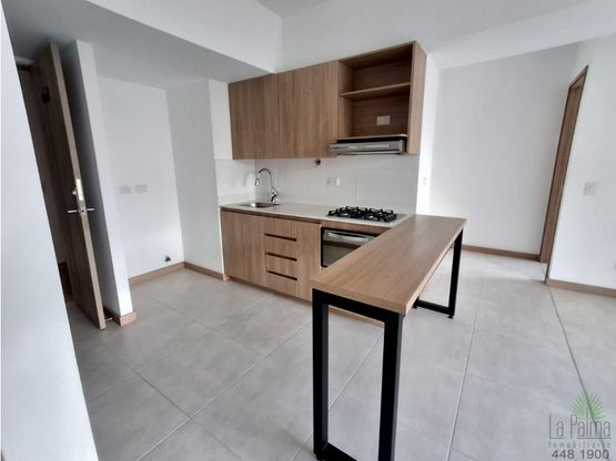 APARTAMENTO EN ARRIENDO EN SABANETA COD 10867 - Miniatura 2