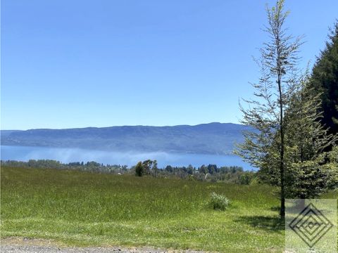 espectacular parcela en pucon con vista panoramica al lago