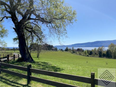 maravillosa parcela con vista al lago y al volcan villarrica en pucon