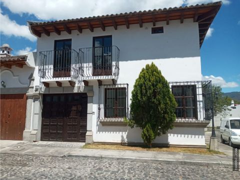 se renta preciosa casa de 2 niveles en residencial la serenisima