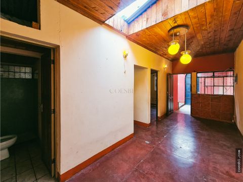 en venta casa de 5 habitaciones en los llanos jocotenango