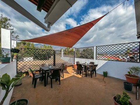 en venta casa con excelente ubicacion en el casco de la antigua gt