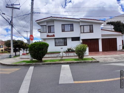 arriendo casa esquinera niza norte uso vivienda oficina 400m 6 h