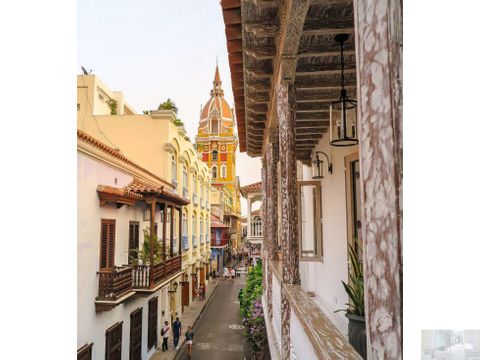 apartamento con vista a la cupula de la catedral