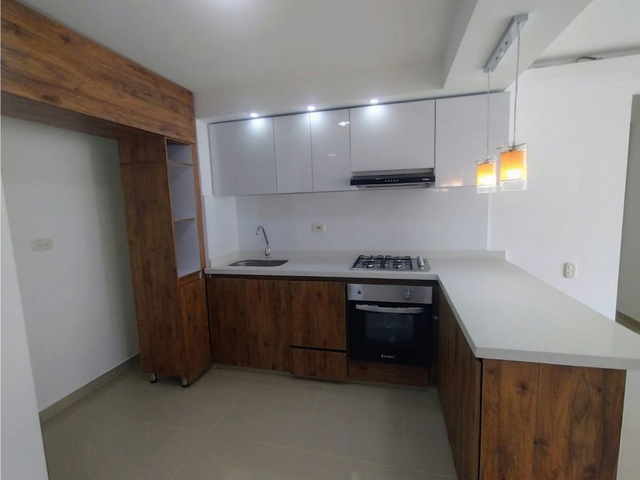alquiler apartamento 4to piso conjunto sauce hacienda kachipay