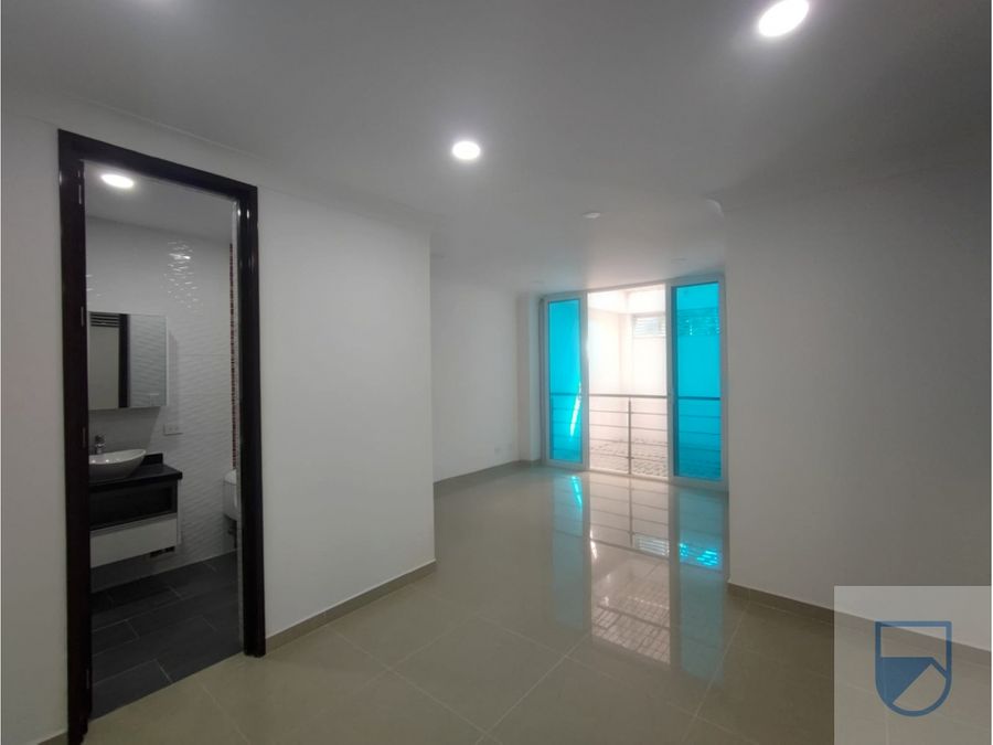 alquiler apartamento 2do piso edificio liliana barrio mayapan