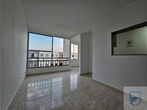 alquiler apartamento 5to piso conjunto la guabinera