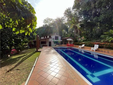 se vende finca en sopetran