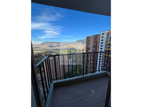 se arrienda apartamento en rodeo alto