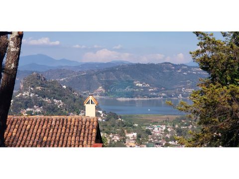 terreno para desarrollar con vista al lago