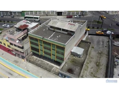 edificio comercial en venta en el sector de la villaflora