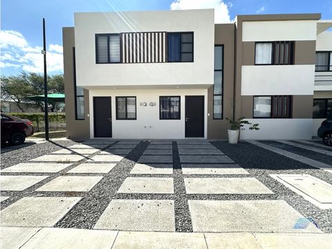 casa en renta en cerca de kelloggs en baoba queretaro gaa