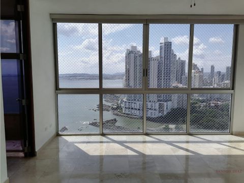 se vende apartamento en ph aqualina punta pacifica