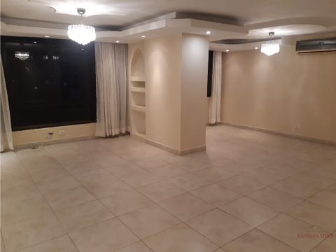 se vende apto en ph arrecife punta paitilla