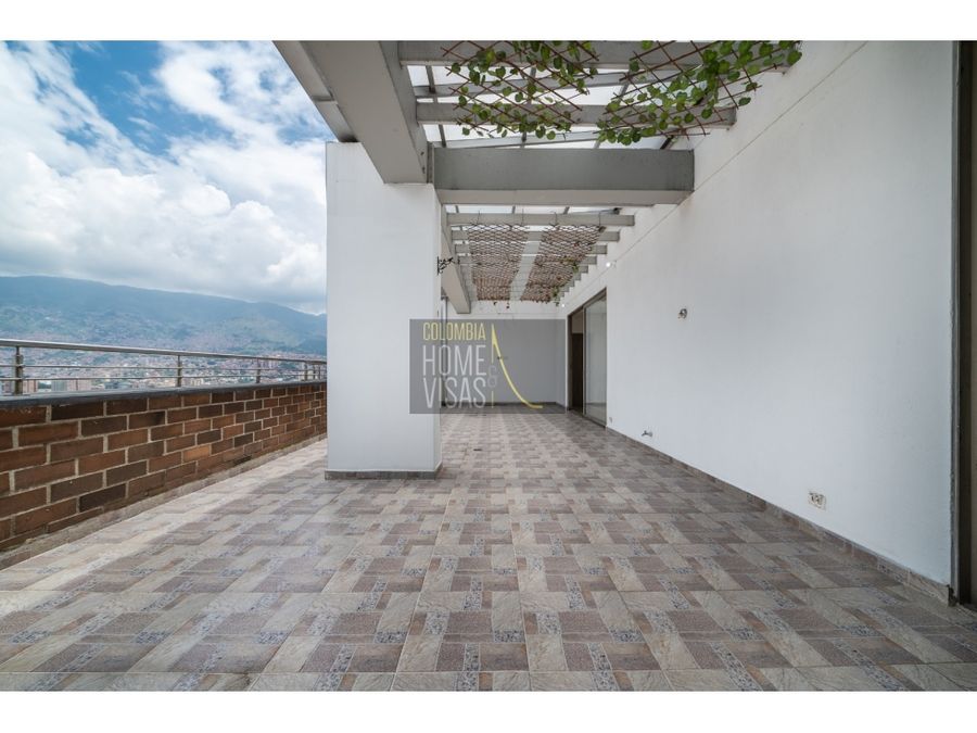 gorgeous penthouse for sale in laureles suramericana