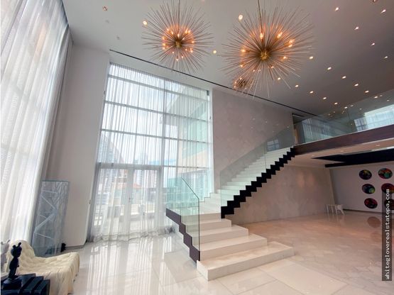 Penthouse, Pacific Point, Torre 200