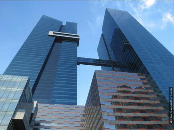 Vendo hermosa oficina en Torre Oceania