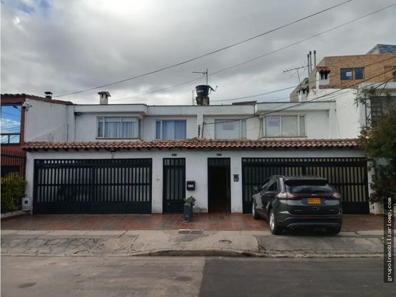 Casa en arriendo  Malibu Bogota 