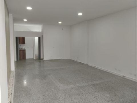 arriendo local en el sector de los alpes cod 9494756