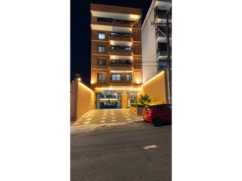 arriendo apartaestudio loft amoblado en el sector de la pola