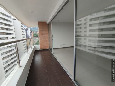 apartamento en venta sector loma del esmeraldal