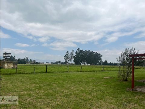 excelente lote para la venta en guaymaral