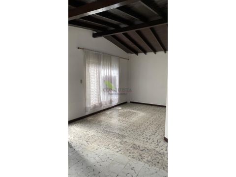 se vende yo se arrienda casa en belen miravalle