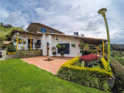 se vende finca en guatape