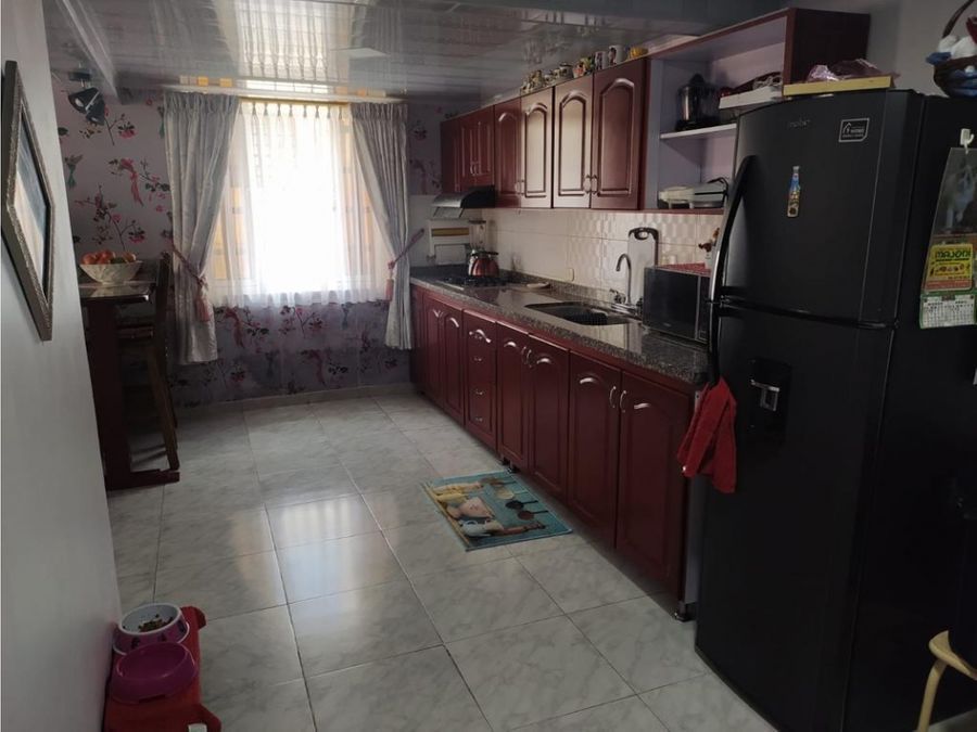 hermosa casa para la venta al occidente de la cuidad de armenia