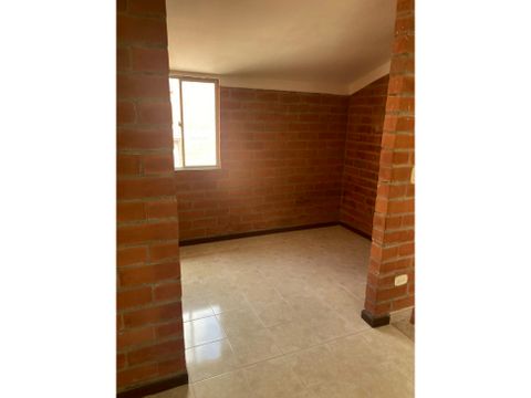 se vende hermosa casa en conjunto cerrado pereira risaralda colombia