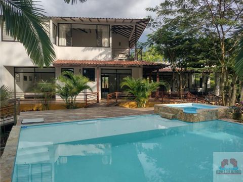 se vende hermosa casa campestre para estrenar quindio colombia