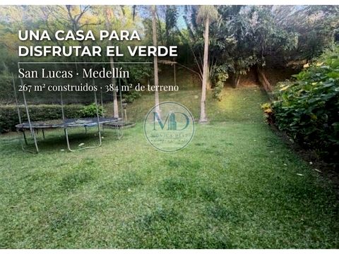 casa en venta en san lucas drive medellin 2 niveles 267 m2 384 m2