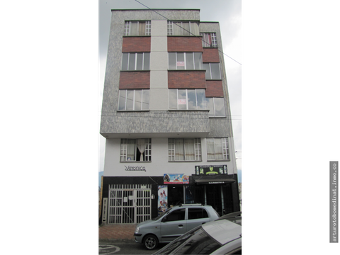 tres apartamentos en el mismo edificio armenia