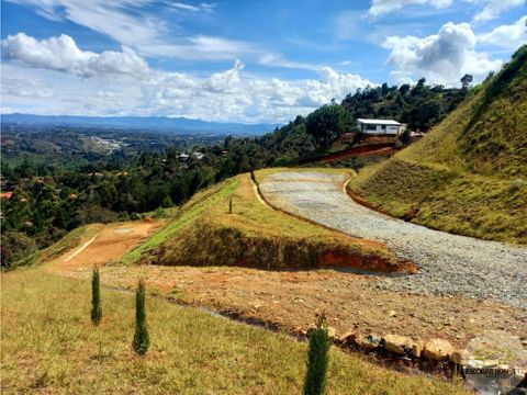 en venta lote guarne aeropuerto