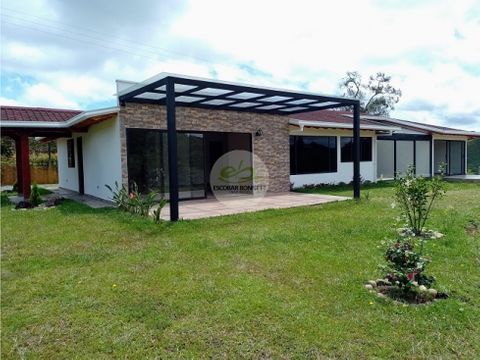 rebajo venta de casa campestre en marinilla parcelacion autopista