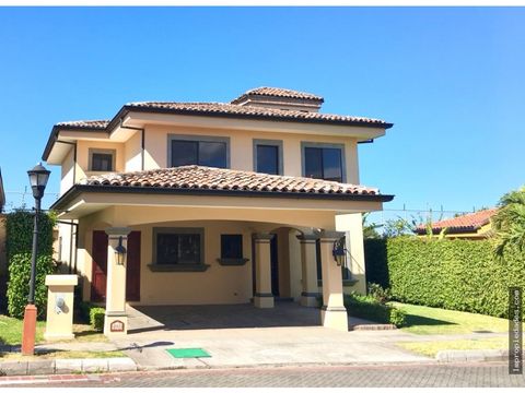 cc 188 se alquila casa en condominio en belen