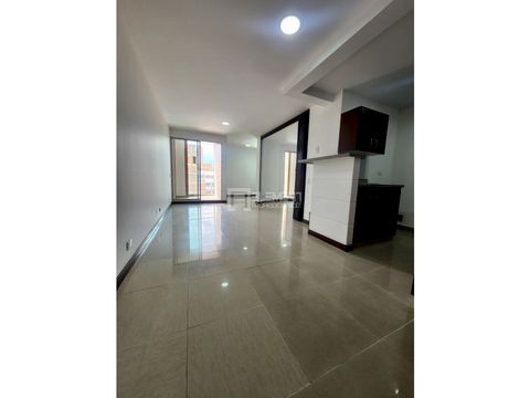 se arrienda apartaestudio en laureles medellin sector la 74