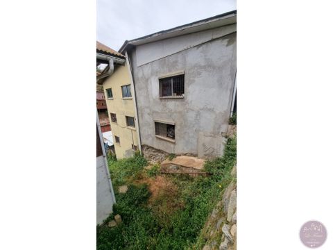 se vende casa edificio de 4 pisos ubicado en cerro ramaditas