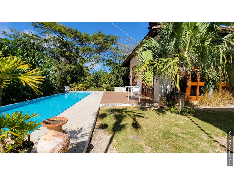 hermosa villa tropical de 4 hab con piscina en las lagunas cap cana