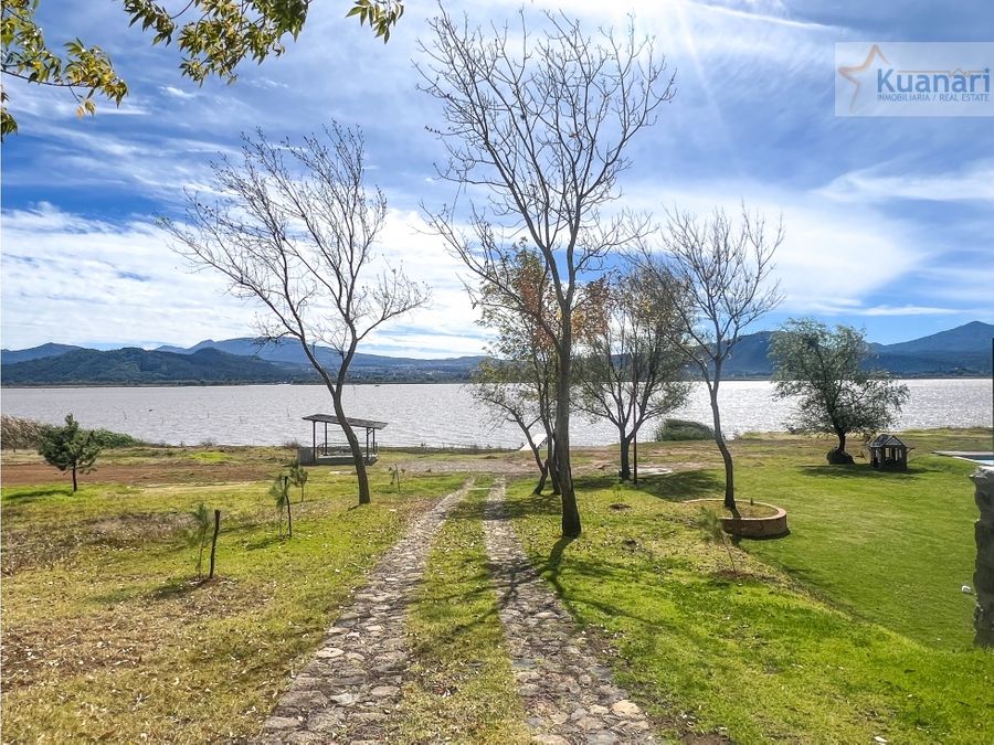 terrenos en venta con orilla al lago de patzcuaro fracc privado
